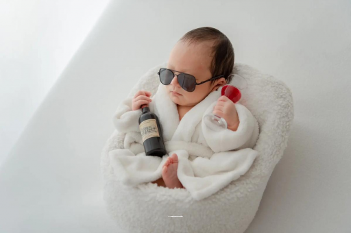 神农架宝宝几个月翻身才正常 神农架宝宝几个月翻身才正常